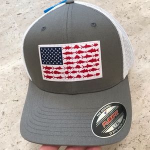 NWT Columbia Patriotic Fishing Hat